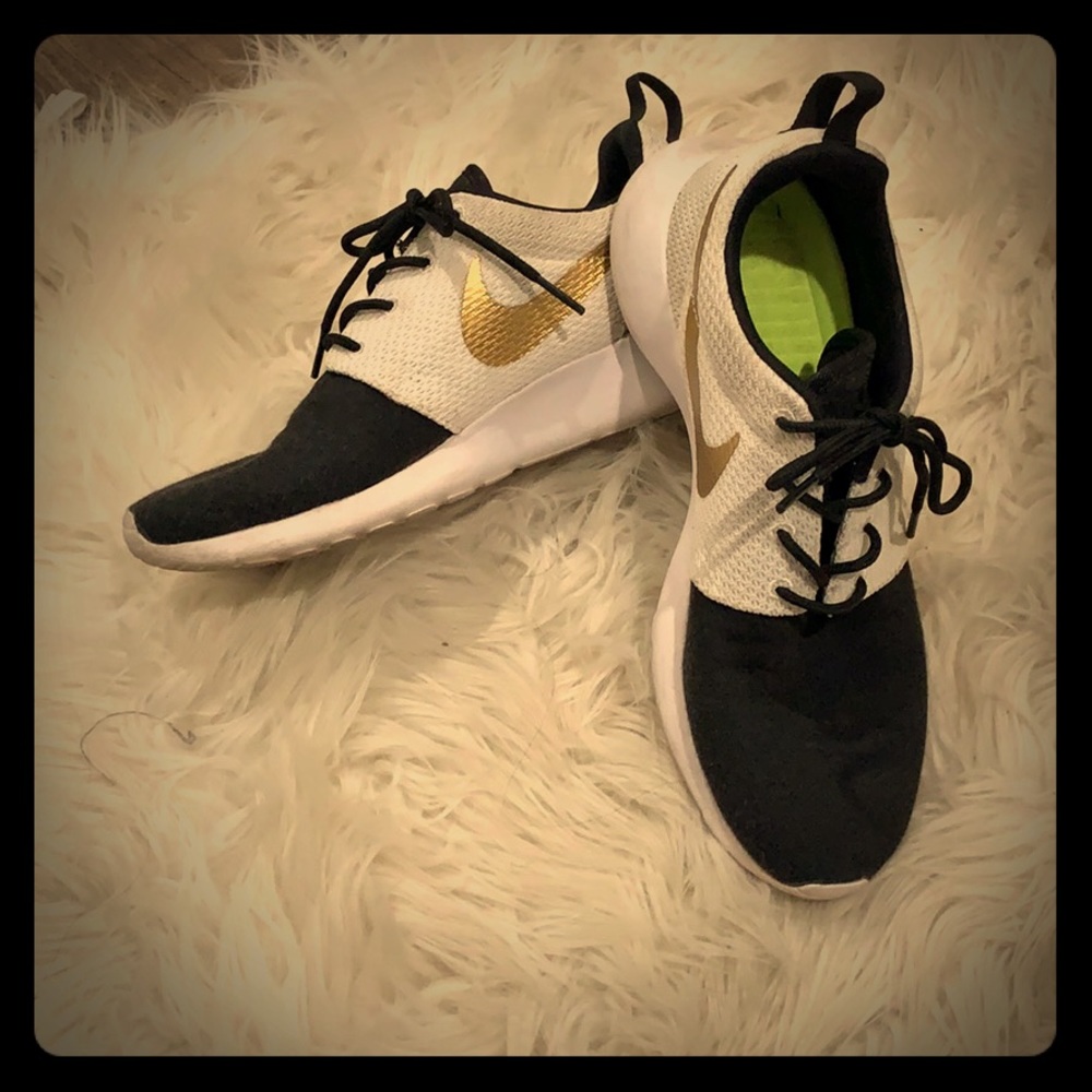 Nike shoes